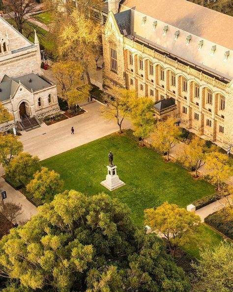 澳大利亚阿德雷德大学毕业证书样本 The University of Adelaide