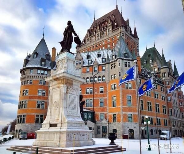 加拿大​魁北克大学毕业证书样本  Université du Québec